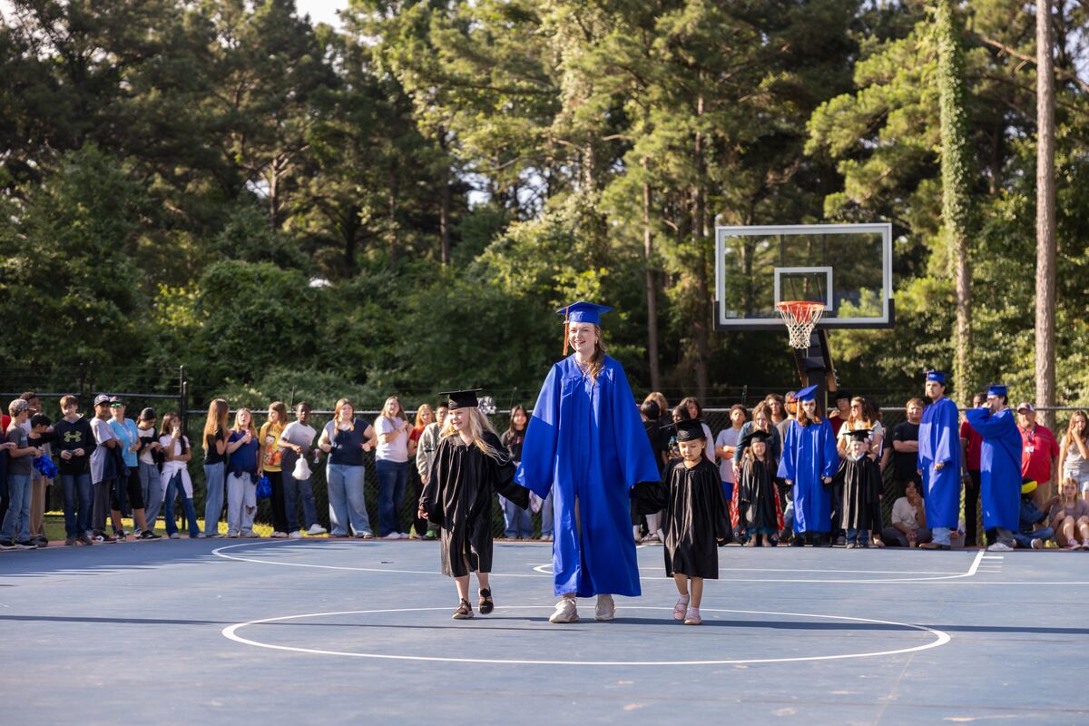 senior and kinder grads